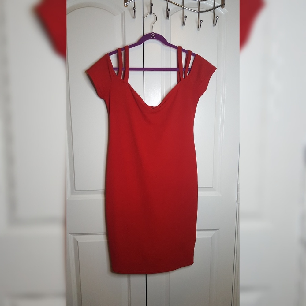 Boohoo dress